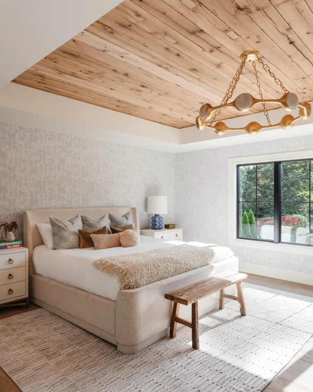 A little coastal oasis in the not-so-coastal Bergen County🌊 Can we take a moment for the shiplap ceiling? #ProjectPlymouthBeach